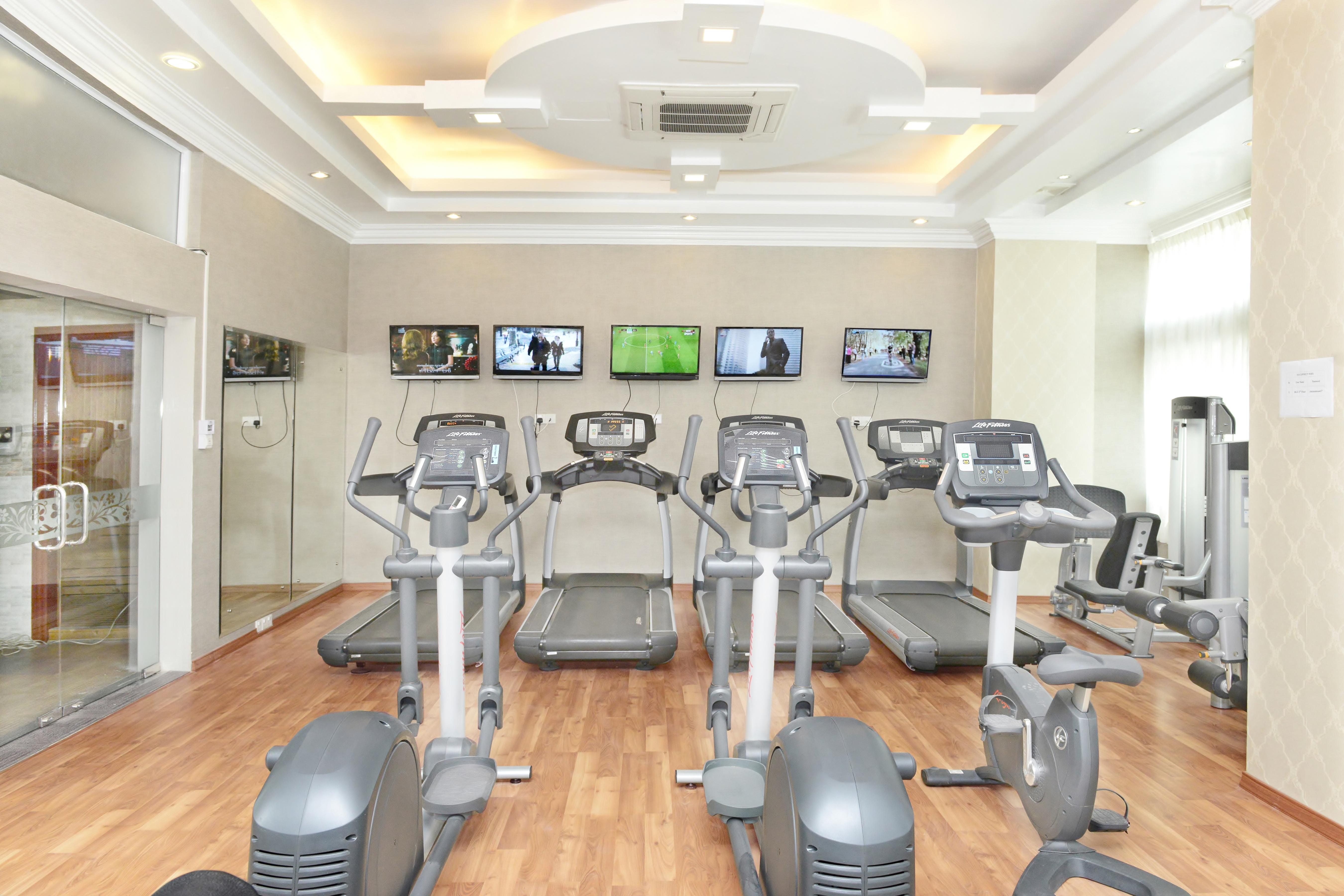Hotel Grand United - Ahlone Branch Янгон Экстерьер фото